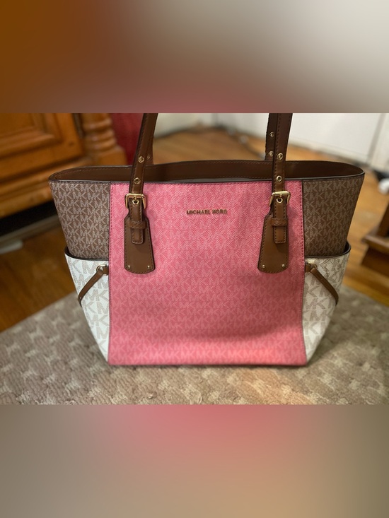 Michael Kors Handbags - Michael Kors Pink and Brown Signature Tote